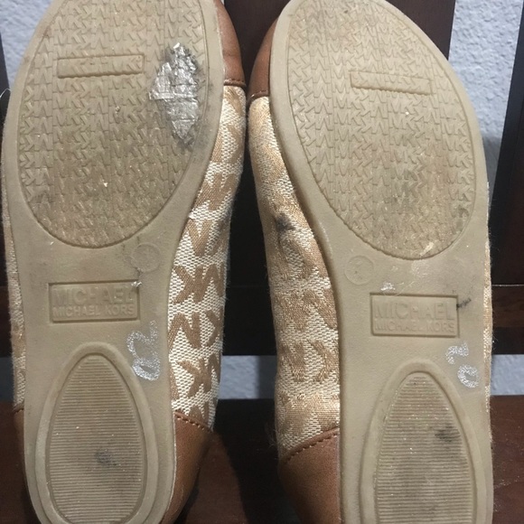 Kids shoes. MK flats. - Picture 3 of 4